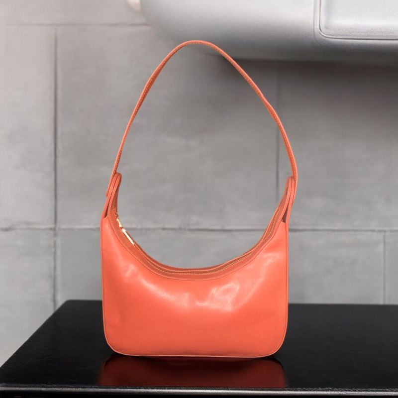 leather ladies’ purse